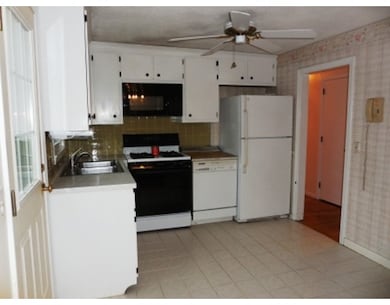 97 Main Blvd, Shrewsbury, MA 01545 - photo 2