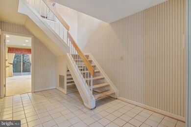 14034 Gullivers Trail, Bowie, MD 20720 - photo 4