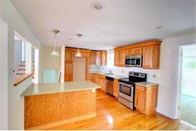 45 Rose Way, Holbrook, MA 02343 - photo 7