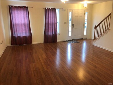 705 Bach Ct, Freemansburg, PA 18017 - photo 6