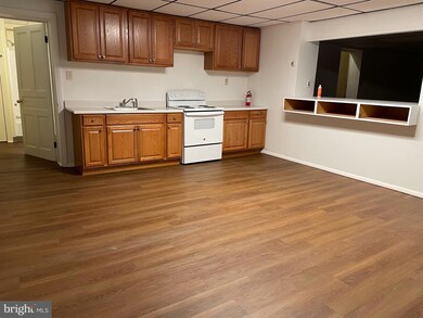 91 Delaware Rd unit A, Riegelsville, PA 18077 - photo 4