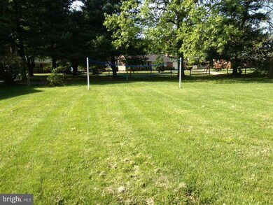 287 Old Martinsburg Rd, Shepherdstown, WV 25443 - photo 4