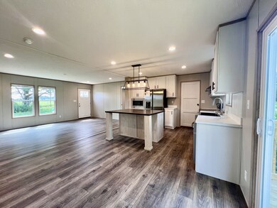 1037 Mcafee Rd, Morrison, TN 37357 - photo 6