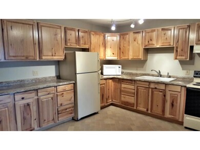 34 2nd St unit 2G, Manchester, NH 03102 - photo 3