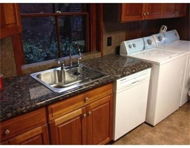 39 E Concord St unit 1, Boston, MA 02118 - photo 5