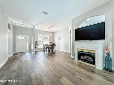 Formal living / Entry / Dining