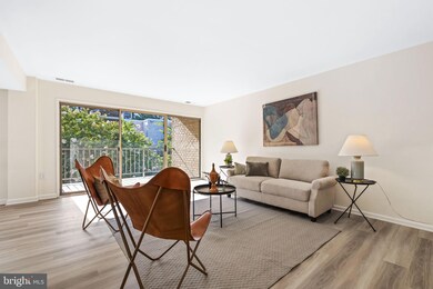 30 Canterbury Square unit 201, Alexandria, VA 22304 - photo 5