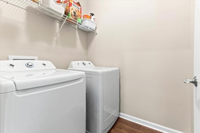 224 Lake Cove Dr, Delaware, OH 43015 - photo 3