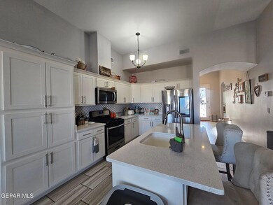 13605 Olney Ave, El Paso, TX 79928 - photo 2