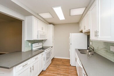 13219 N Cedar Dr AZ-4