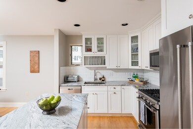 169 Walnut St unit 1, Dorchester, MA 02122 - photo 4