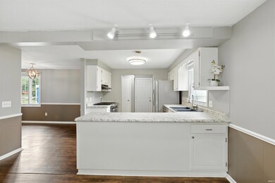 3605 E Saddle Dr, Fort Wayne, IN 46804 - photo 7