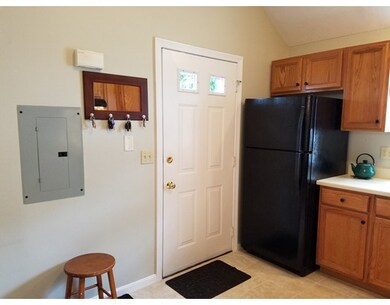 18 Gates Crossing unit 18, Leominster, MA 01453 - photo 4