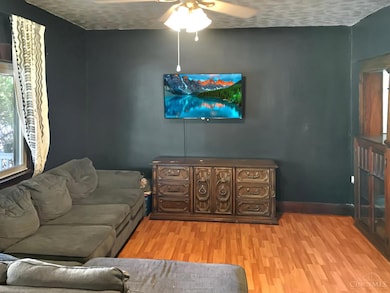 948 Kercher St, Miamisburg, OH 45342 - photo 3