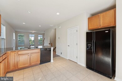 9481 Canonbury Square, Fairfax, VA 22031 - photo 4