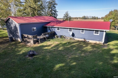 2313 E Markle Rd, Huntington, IN 46750 - photo 3