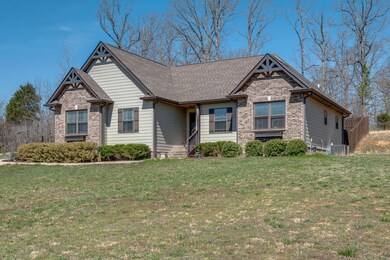 309 Sara Acres Dr, Tennessee Ridge, TN 37178 - photo 3