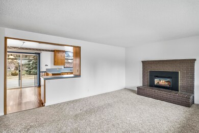 22914 Yucca Ct, Bend, OR 97701 - photo 7