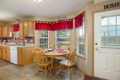 978 Hedge Dr, Nixa, MO 65714 - photo 5