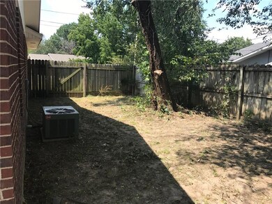 305 S Ozark St, Prairie Grove, AR 72753 - photo 5