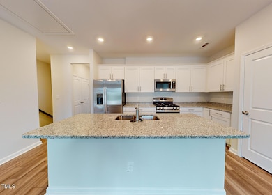 stephens-honeysuckle-kitchen-home-eca4t5