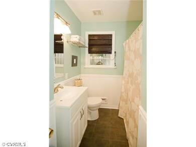 Bathroom - Fully redone main bath!