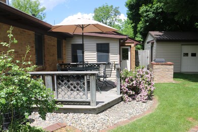 backyard2 (3)