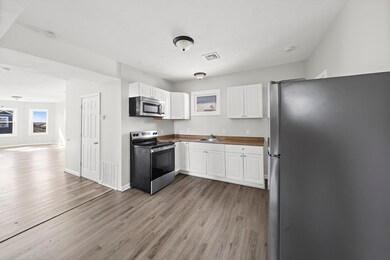 357 Howard St unit 361, Lawrence, MA 01841 - photo 6