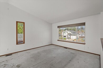 05-Living Room