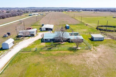 505 Pritchard Ln, Brock, TX 76087 - photo 3