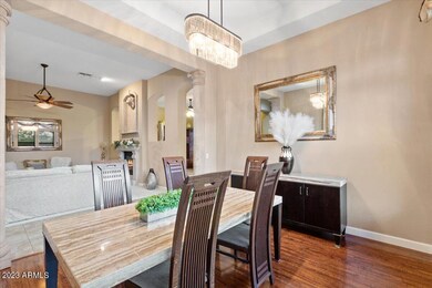 06-Formal Dining Room