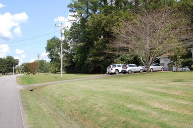 1339806 - 7310 E Valley Rd 002