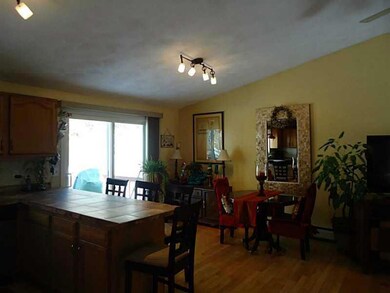 Dining Area. dining area