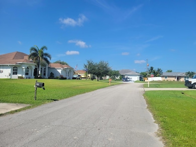 474 SW Kaabe Ave, Port St. Lucie, FL 34953 - photo 4