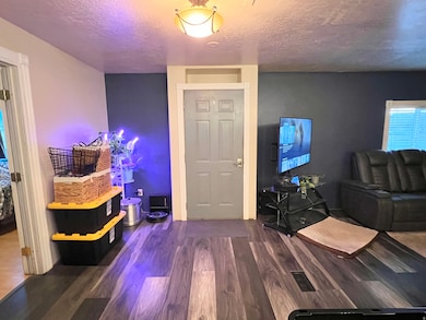 210 E 550 S, Roosevelt, UT 84066 - photo 4