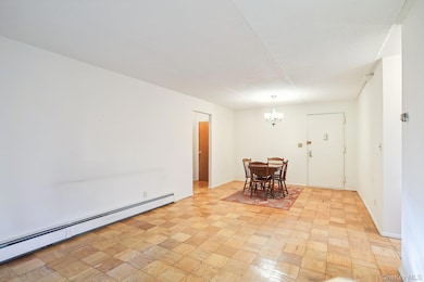 108 Sagamore Rd unit 3E, Tuckahoe, NY 10707 - photo 6