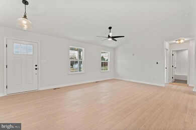 24701 Lands End Dr, Orange, VA 22960 - photo 5