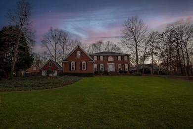 131 Woodridge Dr, Spartanburg, SC 29301 - photo 2