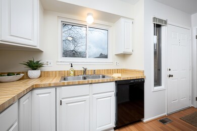 2063 Pauline Ct (5 of 44)