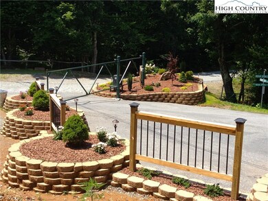 Gated Neighborhood just 3 miles from the heart of