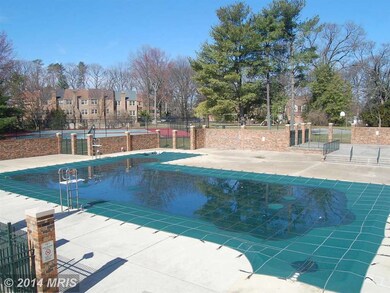 11301 Commonwealth Dr unit 2, Rockville, MD 20852 - photo 4