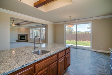 330 Stinson Loop (5).jpg