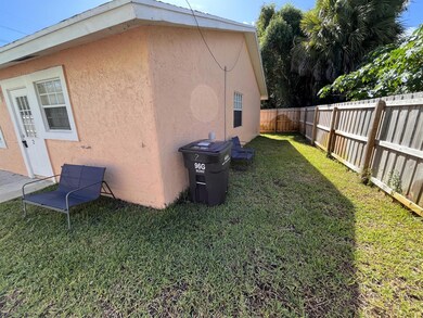 3115 Windsor Ave unit 2, West Palm Beach, FL 33407 - photo 4