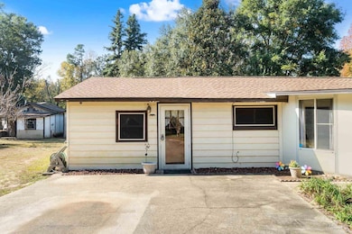 5413 Hamilton Bridge Rd, Milton, FL 32570 - photo 4