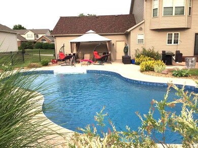 173 Oak Hill Dr, Maryville, IL 62062 - photo 2