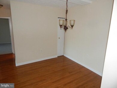 442 Girard St unit 301, Gaithersburg, MD 20877 - photo 3