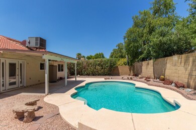 5812 E Enrose St, Mesa, AZ 85205 - photo 4