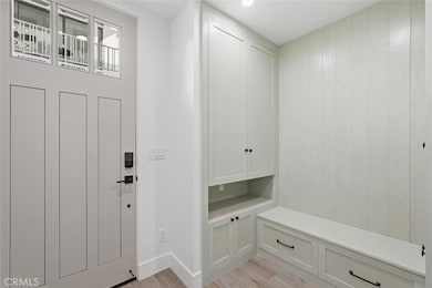 617 N Irena Ave unit C, Redondo Beach, CA 90277 - photo 4