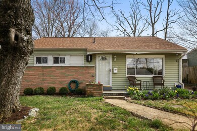 4907 55th Ave, Hyattsville, MD 20781 - photo 2