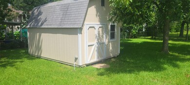 506 Mason St, Tomball, TX 77375 - photo 4